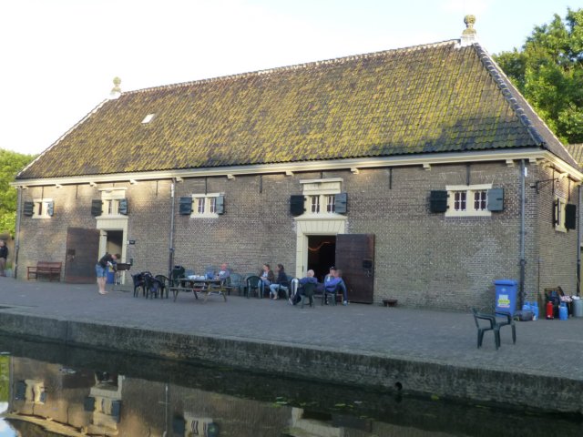 debarakwaarwesliepen.jpg